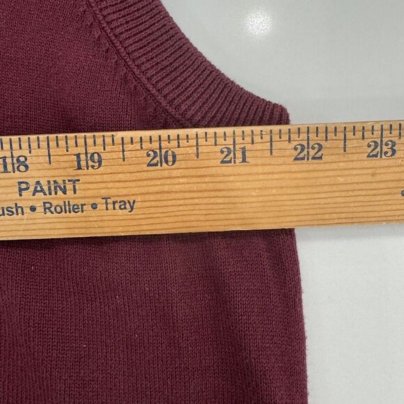 Mississippi State University Bulldogs Cutter & Buck Vest Men's‎ Medium Maroon - Picture 6 of 7